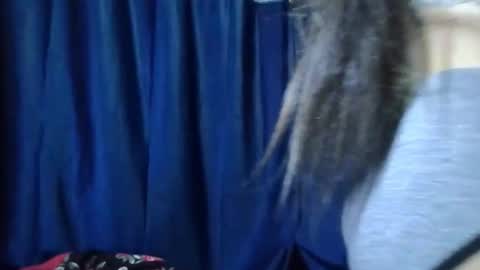 Snapshot of lisa_proper chatting on September 15, 11:10 am lisa online show from September 15, 11:10 am