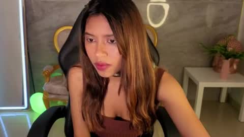 Liz online show from July 6, 7:49 pm