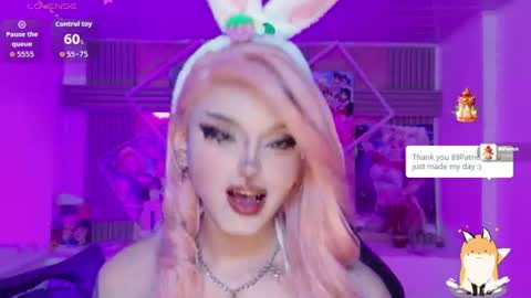 Snapshot of lisa_sparkleee chatting on July 25, 11:13 pm lisa_sparkleee online show from July 25, 11:13 pm