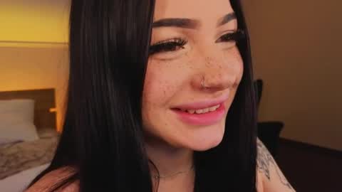 lisaaaliss online show from April 26, 10:57 am