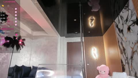 onlyfans-lisaakira instagram-lisaakira9  twitter-lisaakira4 online show from March 18, 7:22 am