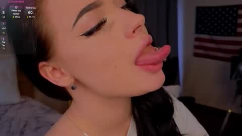 Lisa and Den online show from March 21, 10:31 am