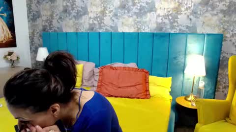 lisacroft online show from October 14, 7:42 am