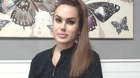 Lisa Grand online show from December 28, 5:03 pm