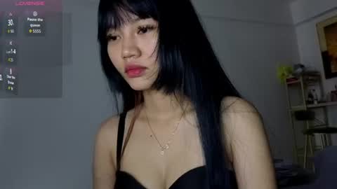 Snapshot of lisakissy chatting on June 9, 8:15 am LisaKiss online show from June 9, 8:15 am