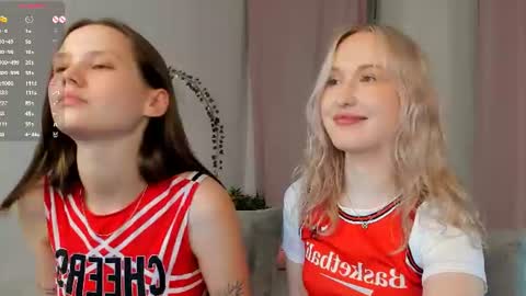 Lisa blonde  Alisa brunette online show from July 2, 3:23 am