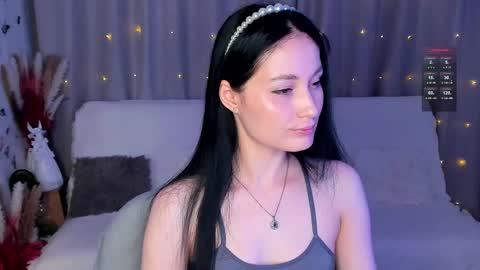 Lisa Moore online show from February 27, 5:04 pm
