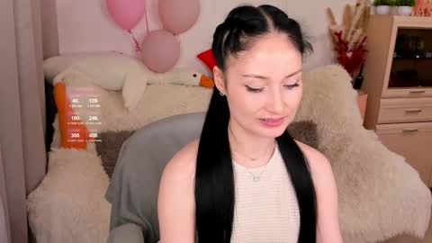 Snapshot of lisamooore chatting on March 11, 8:26 pm Lisa Moore online show from March 11, 8:26 pm