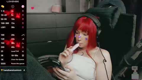 Snapshot of lisamoth chatting on October 5, 9:13 pm lisamoth online show from October 5, 9:13 pm