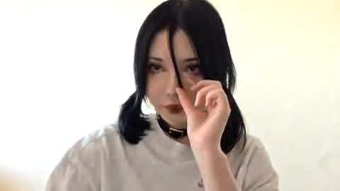 lisandrasteed online show from March 22, 12:19 pm