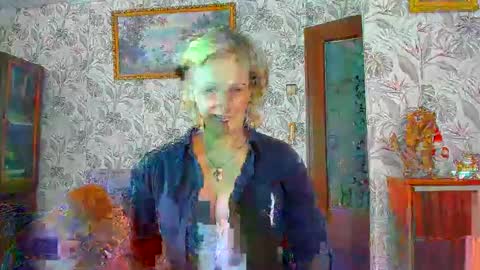 Lisasimsxs online show from February 28, 12:28 pm