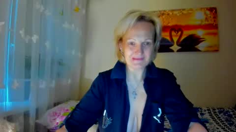 Lisasimsxs online show from June 5, 1:34 am