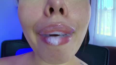 Lisbet online show from January 21, 9:57 pm