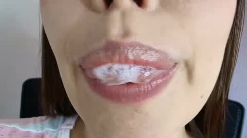 Lisbet online show from September 20, 4:08 pm