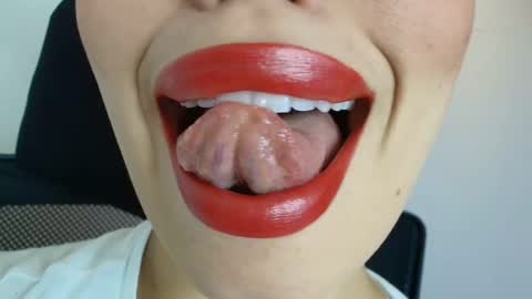 Lisbet online show from October 9, 12:52 am