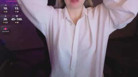 Anna online show from April 30, 11:49 am
