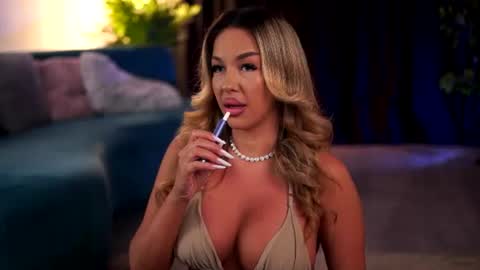 LisetteLuxe online show from June 14, 7:16 pm