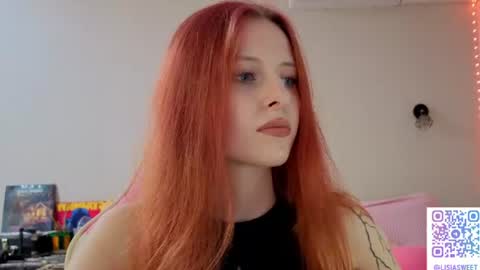 Snapshot of lisiasweet chatting on July 17, 3:18 pm Lika online show from July 17, 3:18 pm