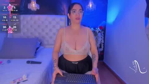 liss_bela online show from September 18, 11:18 pm