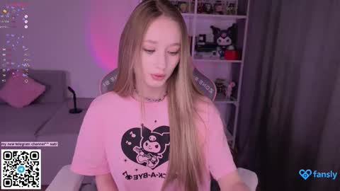 Snapshot of lissa__fox chatting on March 16, 11:47 am lissa online show from March 16, 11:47 am