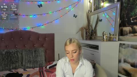 Lissa online show from December 14, 1:50 am