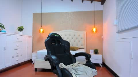 Snapshot of lissa_jhonsoon chatting on January 30, 9:47 am L I S S A online show from January 30, 9:47 am