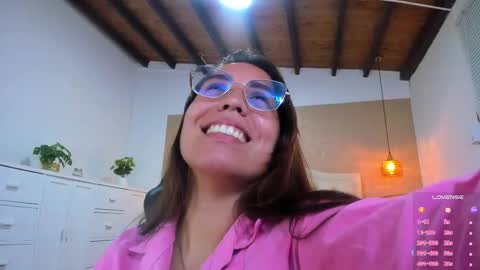 Snapshot of lissa_jhonsoon chatting on February 11, 2:25 am L I S S A online show from February 11, 2:25 am