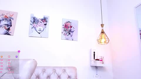 Snapshot of lissa_jhonsoon chatting on March 1, 9:40 am L I S S A online show from March 1, 9:40 am