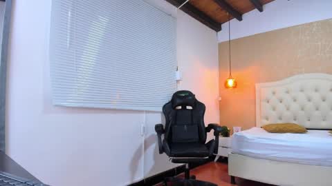 Snapshot of lissa_jhonsoon chatting on March 12, 2:01 pm L I S S A online show from March 12, 2:01 pm