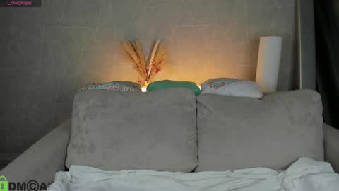 Snapshot of lissa_kitsune chatting on March 21, 7:57 am Lissa online show from March 21, 7:57 am