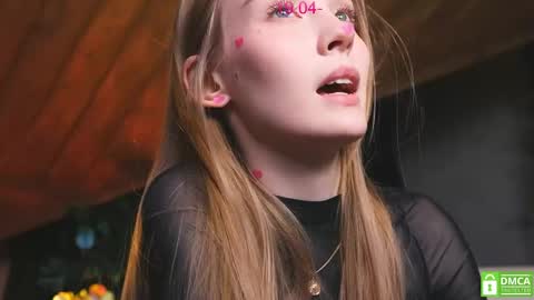 Snapshot of lissa_meooow chatting on April 19, 7:49 pm your Liza again. Next stream Dec. 1 at 2 or 3 GMT online show from April 19, 7:49 pm