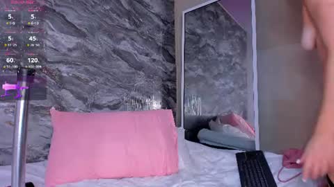 lissaa_brown online show from July 16, 12:16 am