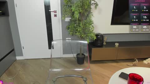 Alexa online show from December 6, 11:47 pm