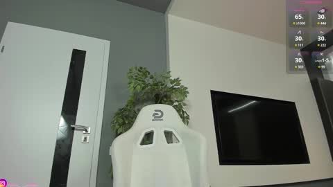 Alexa online show from December 11, 9:55 pm