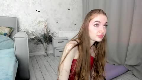 Lissa online show from October 23, 4:39 pm