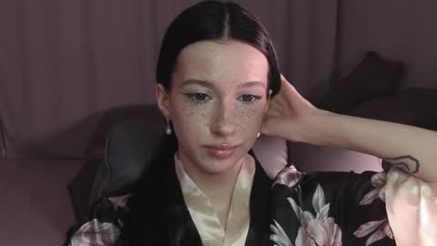 lissaelison online show from April 2, 11:57 pm