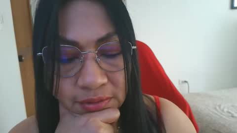 Lissafeethot online show from April 7, 8:31 pm