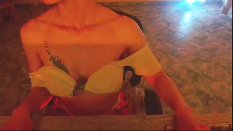 Liss online show from February 8, 5:27 pm