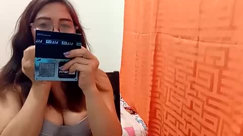 Snapshot of litamilf14 chatting on November 5, 7:41 am litamilf14 online show from November 5, 7:41 am