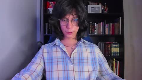 Literateboy online show from November 11, 1:16 am