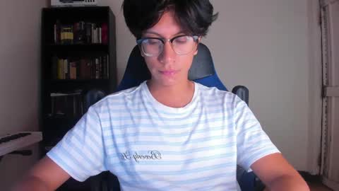 Literateboy online show from June 4, 1:44 am