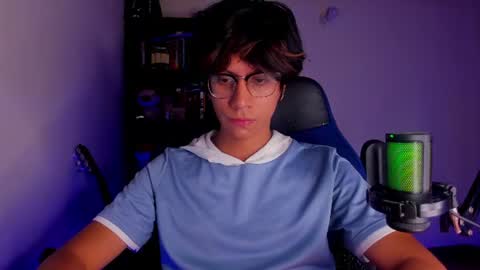 Literateboy online show from July 18, 1:43 am