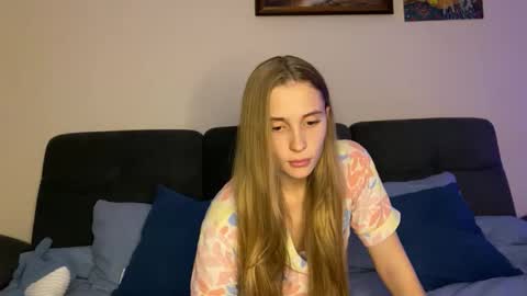 LUNA online show from December 3, 8:07 pm