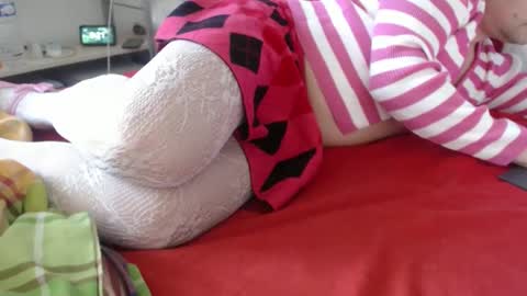 litlediky online show from April 5, 6:21 am