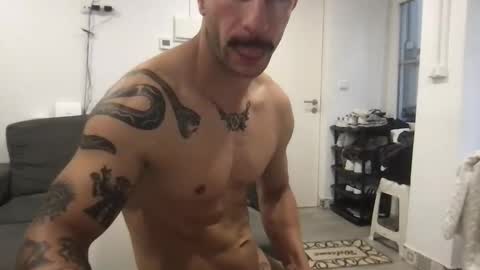 Snapshot of litlelover chatting on October 9, 6:06 pm litlelover online show from October 9, 6:06 pm