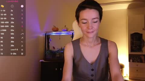 Snapshot of litllle_alis_a chatting on October 8, 8:17 pm Alisa online show from October 8, 8:17 pm