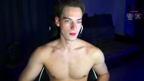 Snapshot of litmate chatting on October 7, 10:18 pm ask me online show from October 7, 10:18 pm