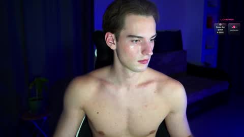 Snapshot of litmate chatting on October 20, 11:49 pm ask me online show from October 20, 11:49 pm