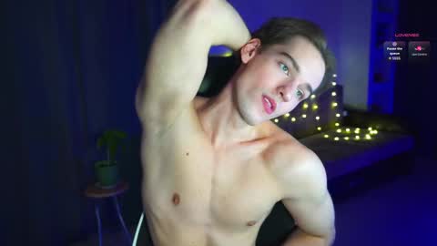 Snapshot of litmate chatting on November 6, 2:23 am ask me online show from November 6, 2:23 am