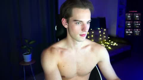 Snapshot of litmate chatting on November 12, 11:14 pm ask me online show from November 12, 11:14 pm